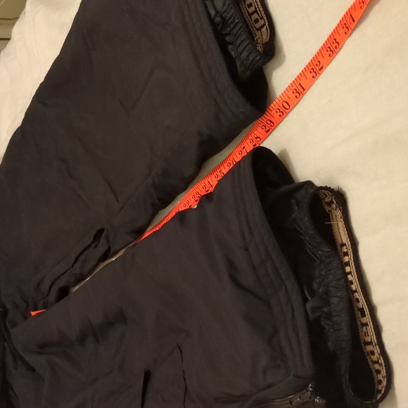 Powder Room Snowboarding Pants - Picture 6 of 8